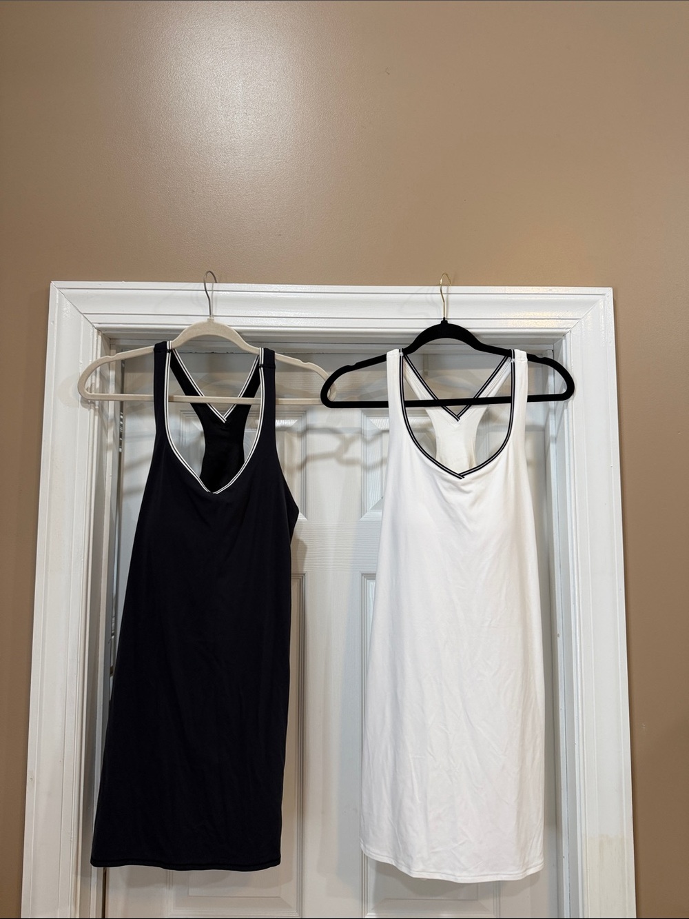 all in motion White and Black Racerback Athletic Dresses. Sz Large. NWOT